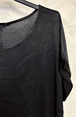 Kiiltäväpintainen T-paita - Musta - Pusero