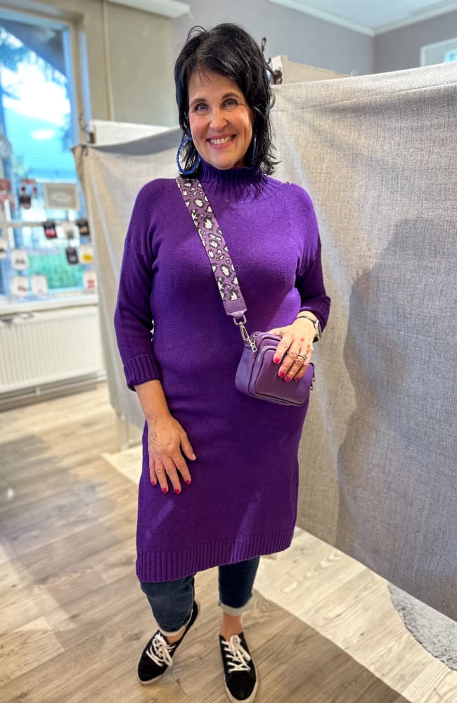 Neulemekko anna - violetti - mekko