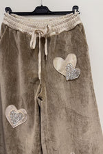 Samettipintaiset Housut Hearts | Taupe | Housut | Pikku Riikka